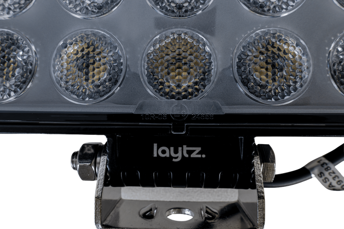 Refletor retangular para lâmpada de trabalho LED LAYTZ LY7303 com 60 LEDs e 6000 lm
